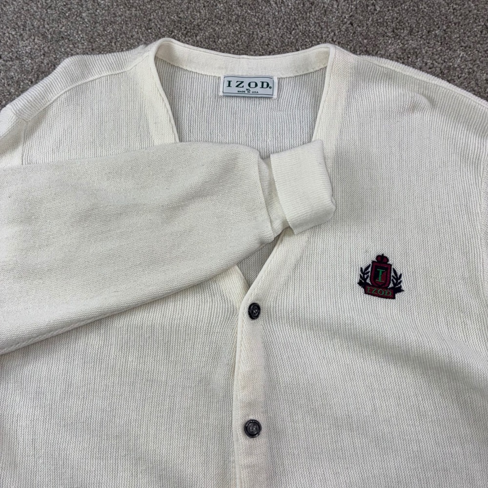 VTG IZOD Mens XL Cardigan Sweater White V‎ Neck Button Front Knit Logo Preppy